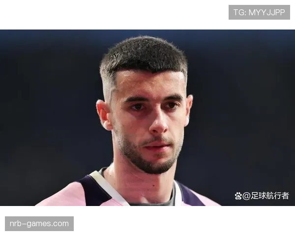 埃斯帕尼奥尔新赛季强势崛起，团队精神与实力并进引关注