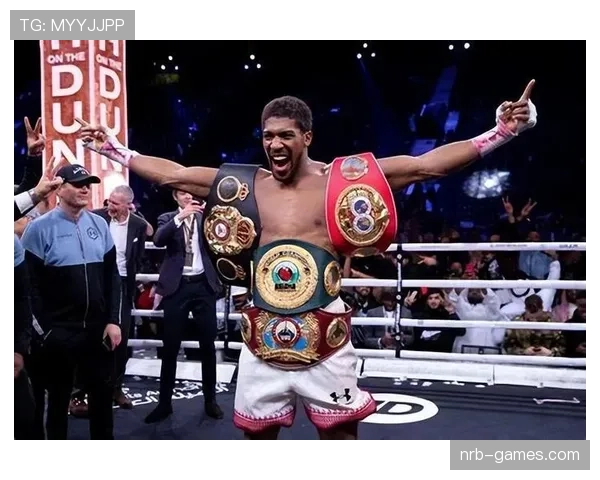 安东尼·约书亚赛场上铁汉，私下竟然是个超级烧钱的鞋控？