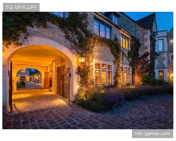 费德勒退役后每天五点起床给四个娃做早餐，顺便打理价值上亿的酒庄